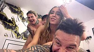 College friends suruba at my place everyone cums in ass and pussy