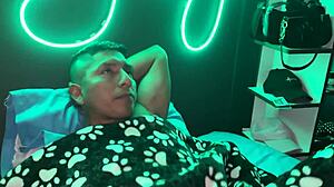 stepbro lets me jerk him off wanna eat it bad