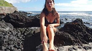 my seductive stepmom foot fetish on public beach