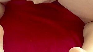 Deixei câmera no quarto e minha namorada se masturba sozinha 😈🔥