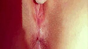 Mature Wife Spreads Shaved Pussy in Homemade Flash