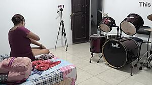 sexy venezuelan housewife packs for horny holiday