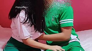 colegiala 18 virgen mexicana follada casero por compa en uniforme escolar 🔥😍