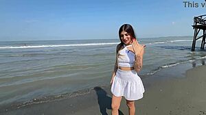 follo a un fan en playa me llena de leche pa preñarme 😏🌊