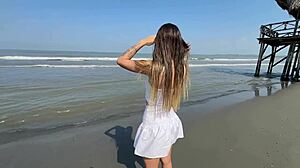 follo a un fan en playa me llena de leche pa preñarme 😏🌊