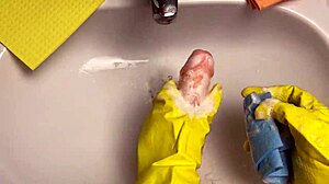 Hot Housewife Cleans Dildo After Deep Pussy Insertion