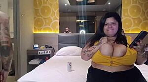 safada bbw flashing huge tits! 🔥🍒 mary jhuana teases