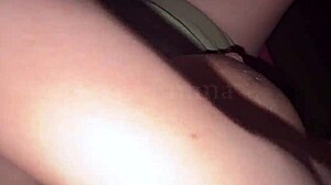 oh god, this indian college auntie’s big tits nipples and hairy pussy are dripping!