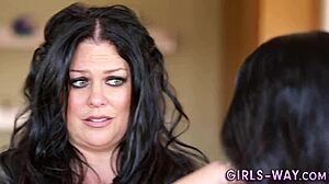 i taste this angelic 18+ teen so gently