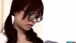 she walks in and gets her tight cunt drilled hard by lucky guy