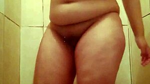 Jully ninfetinha pregnant washes swollen pussy tight ass hungry