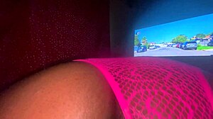 FIRST TIME MONSTER BBC POUNDS WET PUSSY ON FIGUEROA STREET