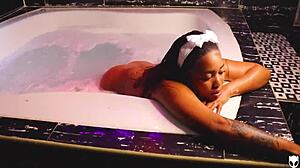 Jacuzzi FFM Ebony Khalessi 69 Threesome Big Ass Tits