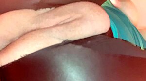 mi esposa con leggings rotas me espera oliendo a puta callejera para follarla duro