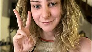 Hermosa Aoife Bee Looks Too Real to Be Trans