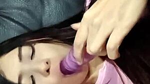 whoa mom's friend gives the sloppiest head ever 😍🍆💦