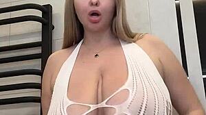 milf wife with huge saggy tits craves two cocks... licks nipples ready!! 😍🍒🍆