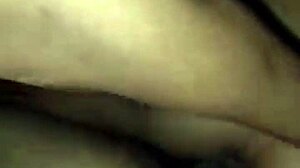 joven caliente acepta follar por plata en video amateur