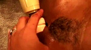damn exotic milf wife 😍 toys her horny pussy hard!! 🔥💦