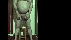 i love showing off my body and swallowing every drop shyly