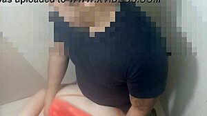 boyfriend gone i fuck friend in bathroom for cum bukkake bath!