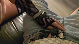 Desperate Wife Sandra's Candid Mouthful Cumshot Blowjob