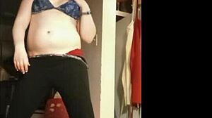 Oiled BBW Milf Strips Wet Body Seductively!
