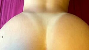 Sexy skinny roommate spreads huge ass cowgirl riding in dorm view