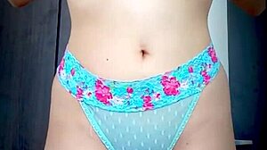 Hermanastra Ninfomana Envía Video Sexual Por Error Outdoor