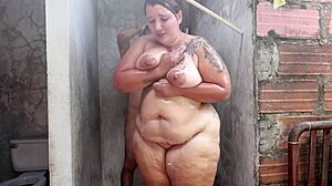 Milf Latina USA Seduces Young Neighbor!
