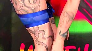 Curvy Tattooed Teen Shows Big Tits