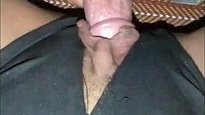 Big mature shaved pussy fucked wide creampie dripping wet orgasm