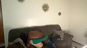 oh god this squirter's back-to-back orgasms are insane!! 😩💦