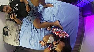 Stepmom begs for creampie to get pregnant desperate milf action!