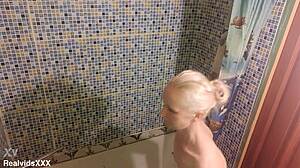 Short guy worships tall skinny mature ass pussy bathroom homemade fuck