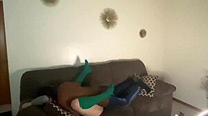 oh god this squirter's back-to-back orgasms are insane!! 😩💦