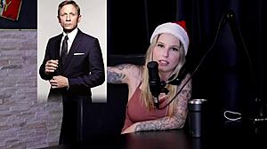 gostosa masturbates then takes anal cum after celeb talk?