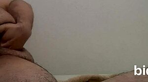 hey watch me fist my ass deep then explode cum everywhere