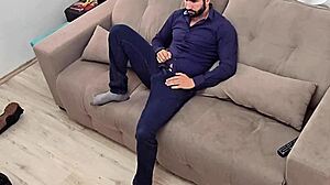 Bodybuilder jerks monster cock after work in homemade strip