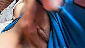 oh damn this colombian milf strips big tits and fingers her juicy vagina 😍🍑💦