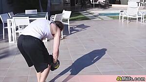 sporty milf wife begs me film her quickie pussy fuck pov!