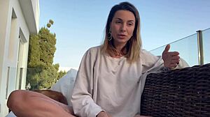 Women like roxyfox spill if cock size really matters during sex!