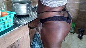 chocolates pussy exposed in discreet homemade footage