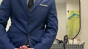 daddy, wanna see my thick load explode?