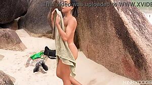 beach stranger hookup leads to bent over doggystyle pussy fuck