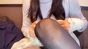 glasses crossdresser masturbates quietly in solo vid