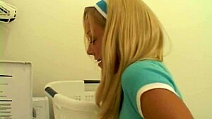petite blonde lil lexy fingers wet pussy during laundry tease