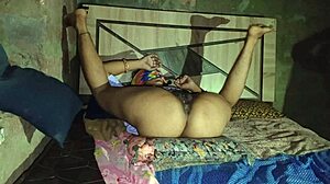 bhabhi gets hardcore house chudai shaking fat ass at night