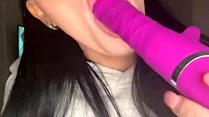 Horny American Teen Exchange Student Squirts in Solo Webcam Masturbation