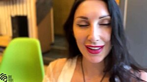 Stepson Fills Stepmom's Pussy with Creampie Cumshot